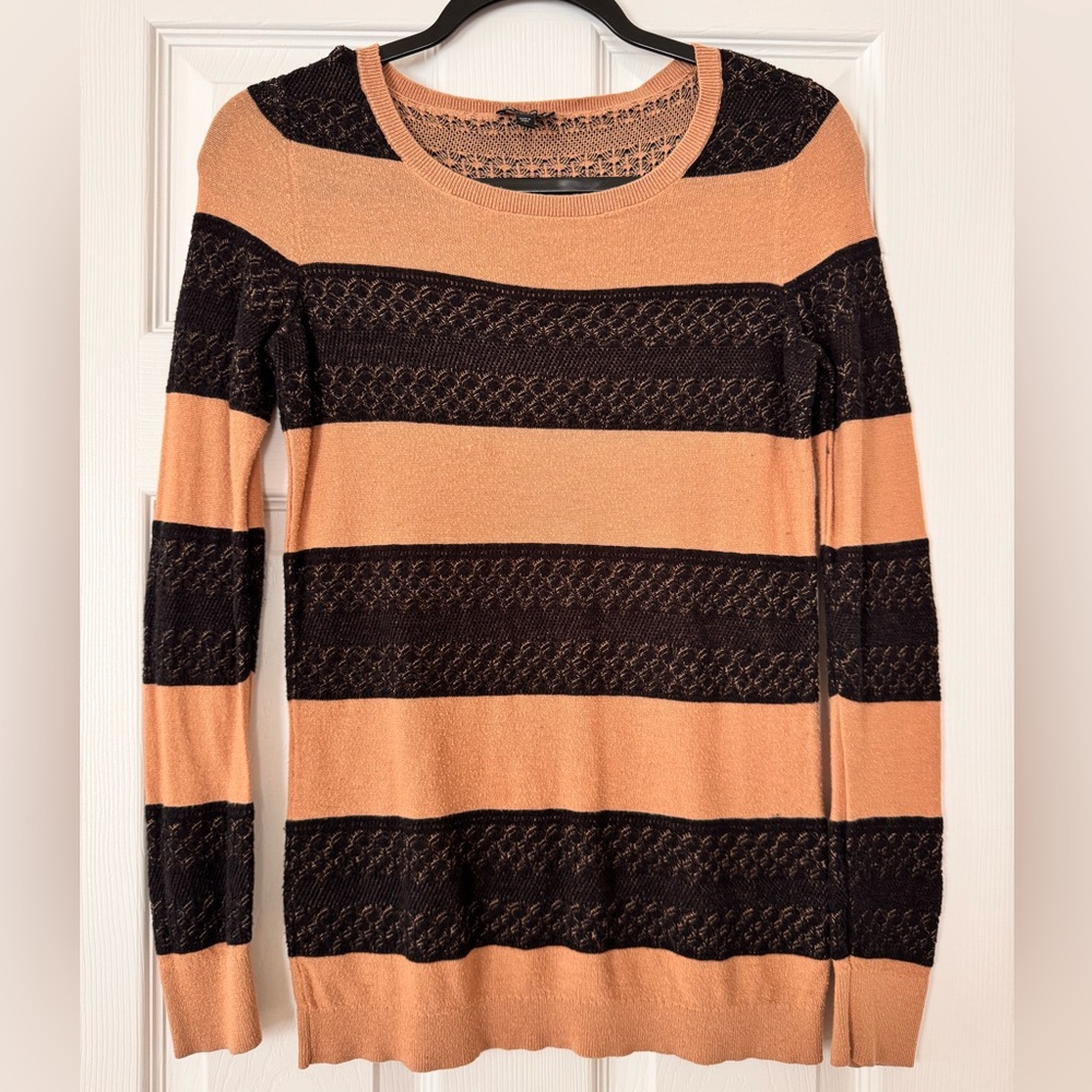 Express Tan and Black Light Long Sleeve Top